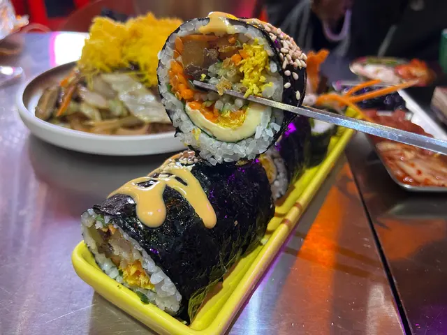 炸蝦芝士紫菜飯卷