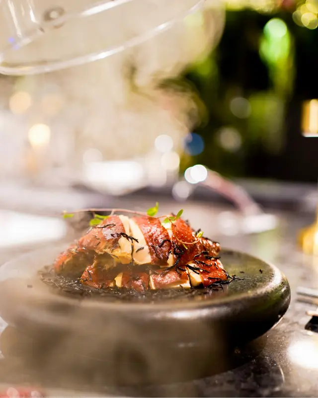 蘋果木燻泰安雞