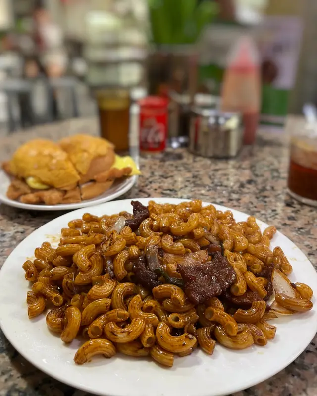 牛肉炒通粉