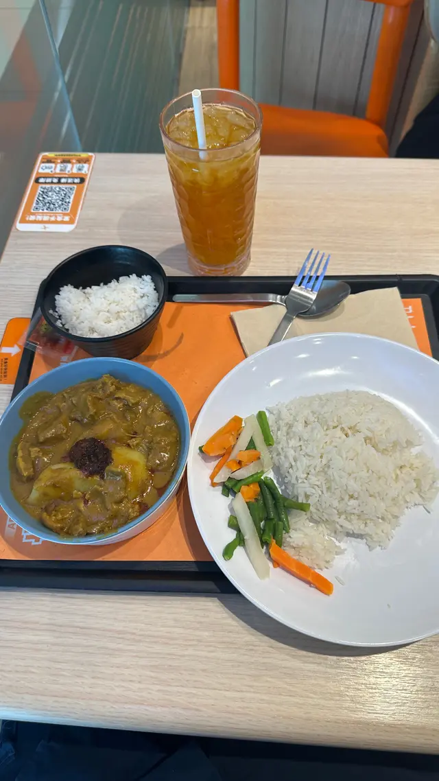 咖喱牛腩飯加辣加飯