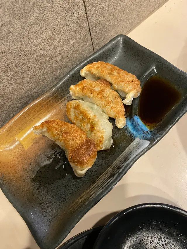 煎餃子
