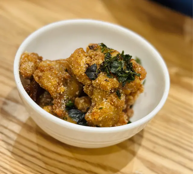 九層塔鹽酥雞球