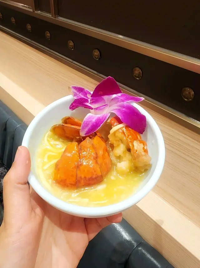 芝士龍蝦伊麵