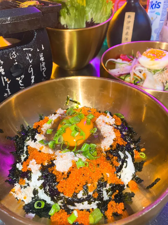 醬油蟹膏蟹肉拌飯