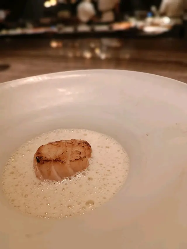 Norwegian Scallop, Champagne, Walnuts