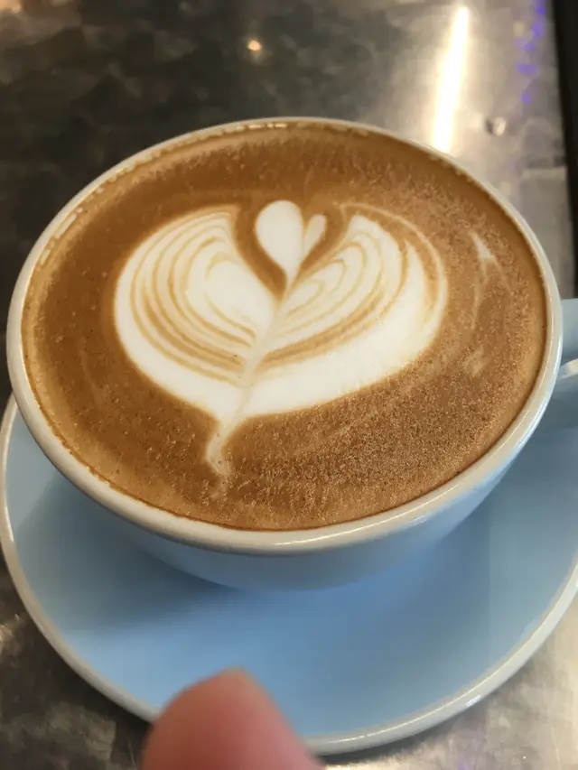 挺好喝，拉花的水準很不錯