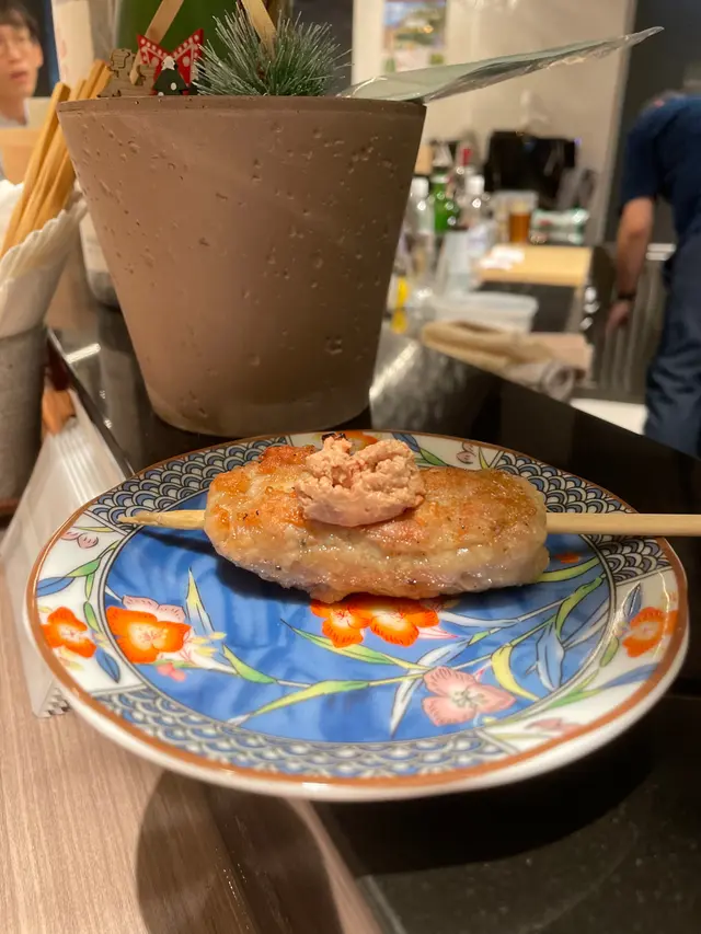 免治雞肉棒🪿配鵝肝醬