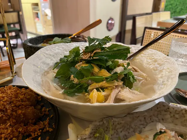 會安鮮雞湯河