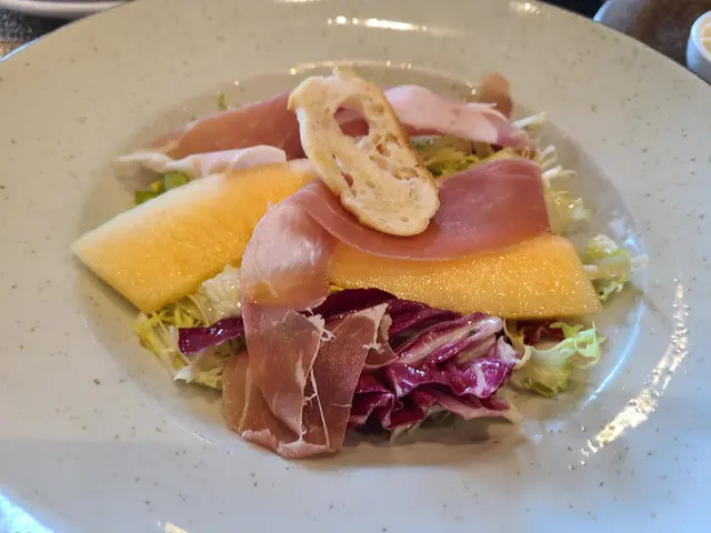 巴馬火腿蜜瓜沙律