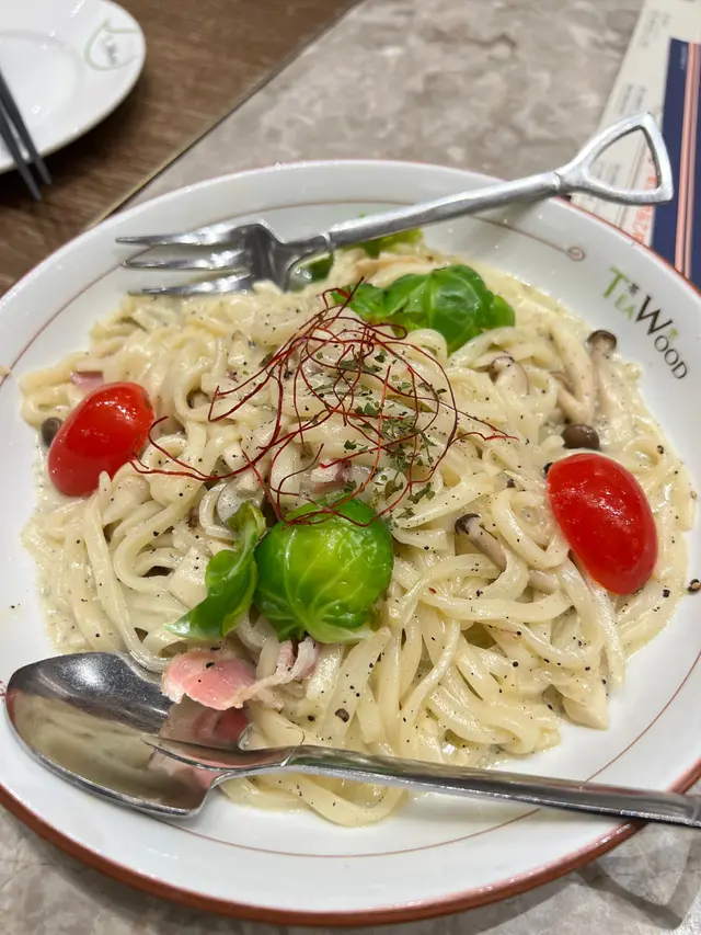 松露野菌奶油培根手作麵