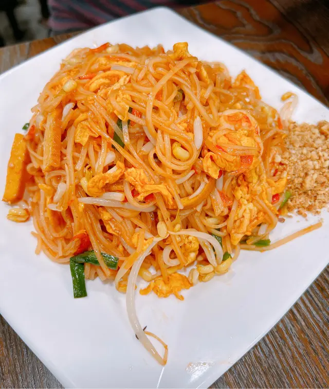 泰式炒金邊粉(蝦)