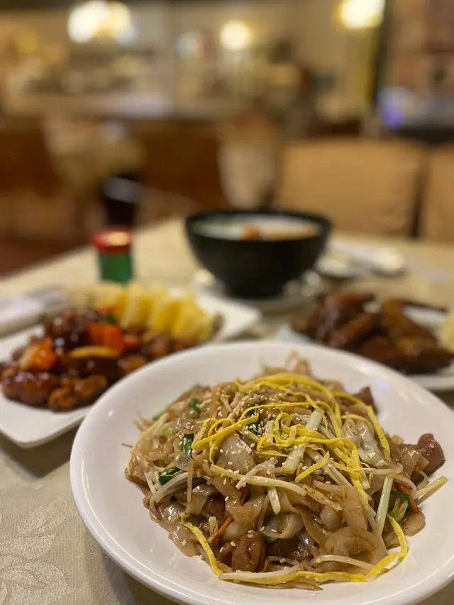 特色干炒牛河