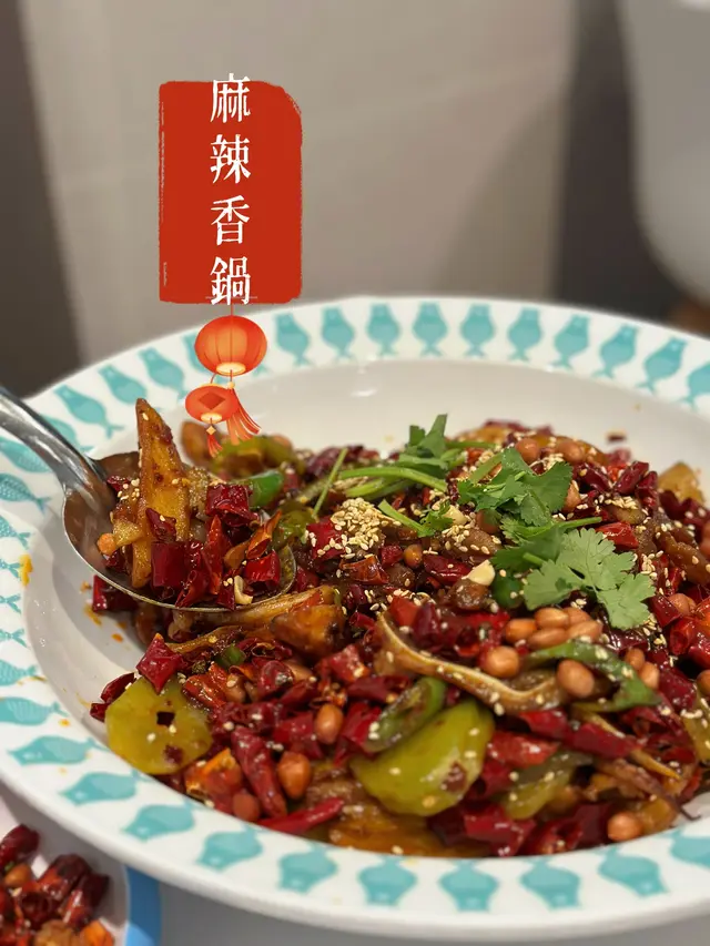 （魷魚鬚、豬腩肉、土豆、萵筍片、豬耳）