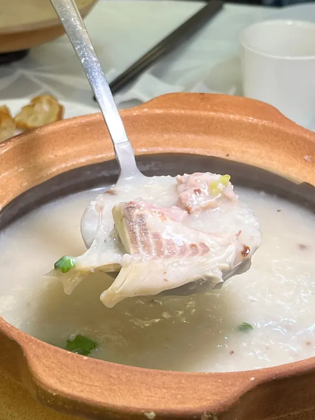 生拆泥猛肉丸粥