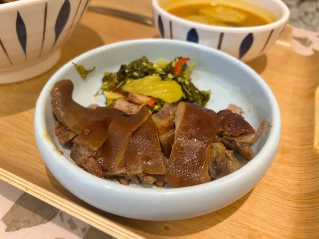 阿嫲無骨豬手便當