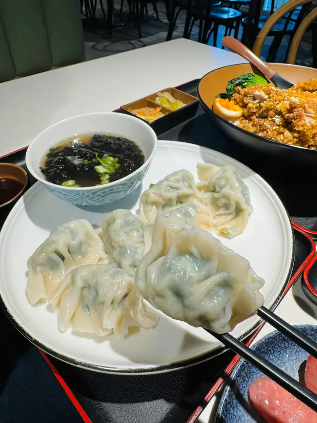 手工韭菜鮮肉餃子