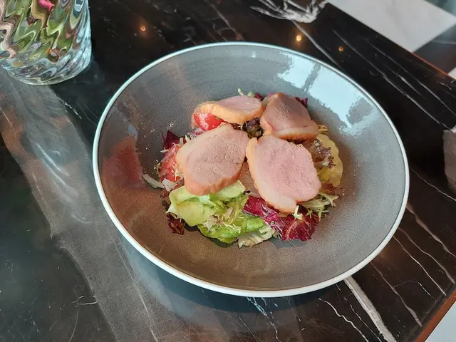 煙鴨胸伴柚子沙律