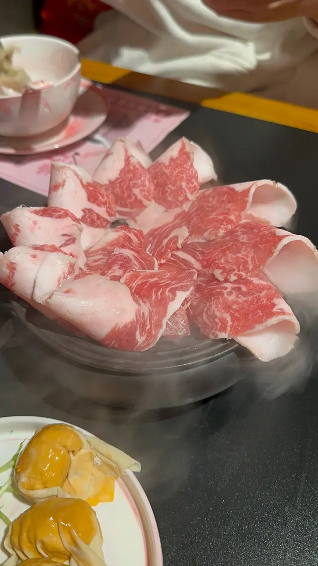 平時甚少叫豬肉,因為驚會好鞋😉呢款比到驚喜我,肥瘦均勻,少少油花,又嫩又好吃。