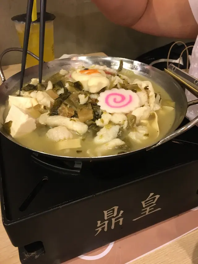 酸菜魚片鍋