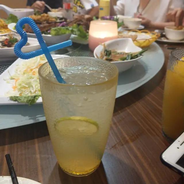 冇得話好唔好飲，但就整左個心心飲管氹小朋友，加分