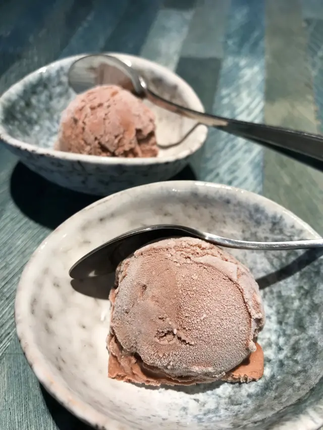 Dessert - Chocolate ice cream