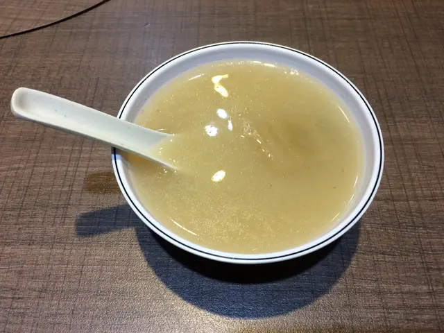 紅青籮蔔豬骨湯