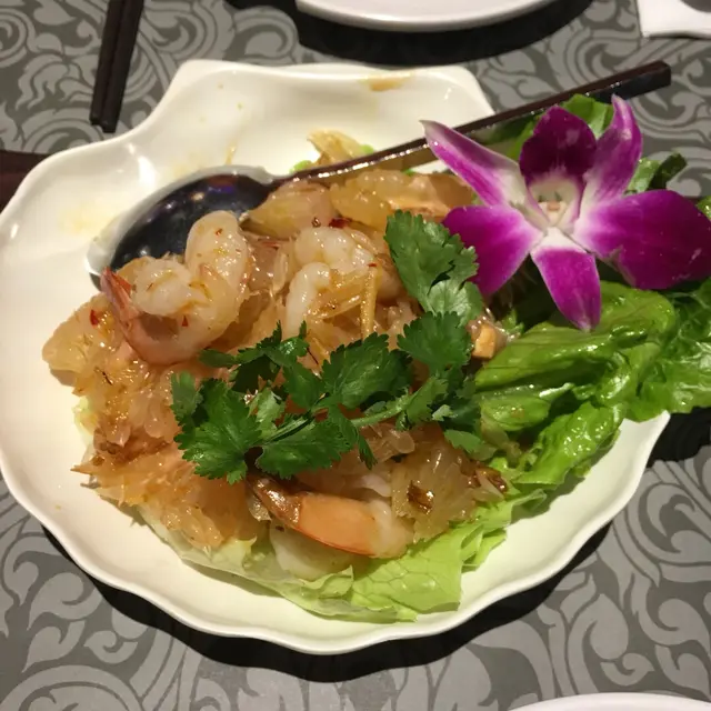 泰國金柚鮮蝦沙律