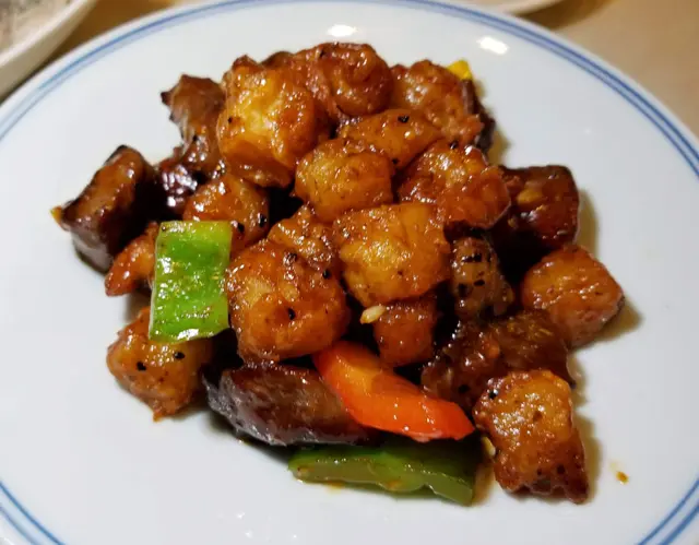 蜜椒土豆安格斯牛柳粒