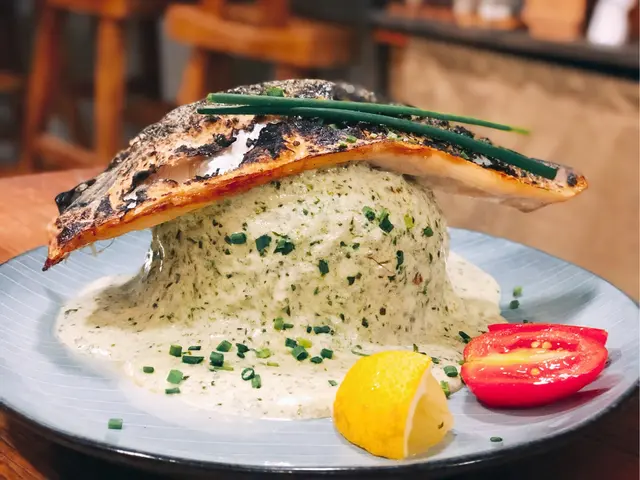 鹽燒鯖魚青醬忌廉飯