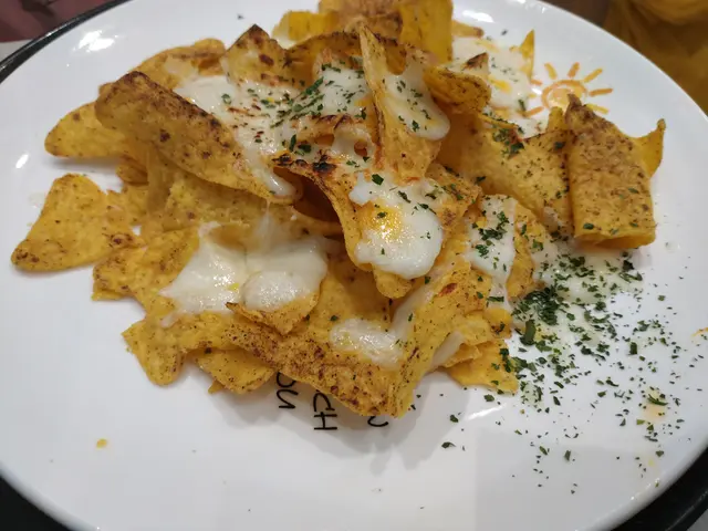 小食三色芝士焗墨西哥粟米片