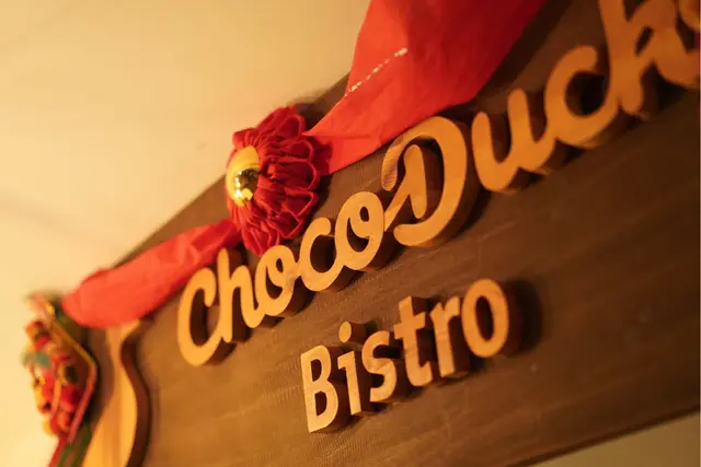 中西合璧的招牌，好型格！