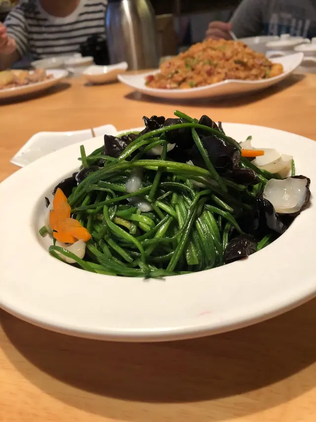 百合木耳炒水蓮