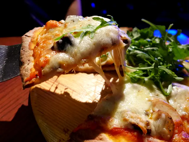 黑松露菌醬野菌比薩