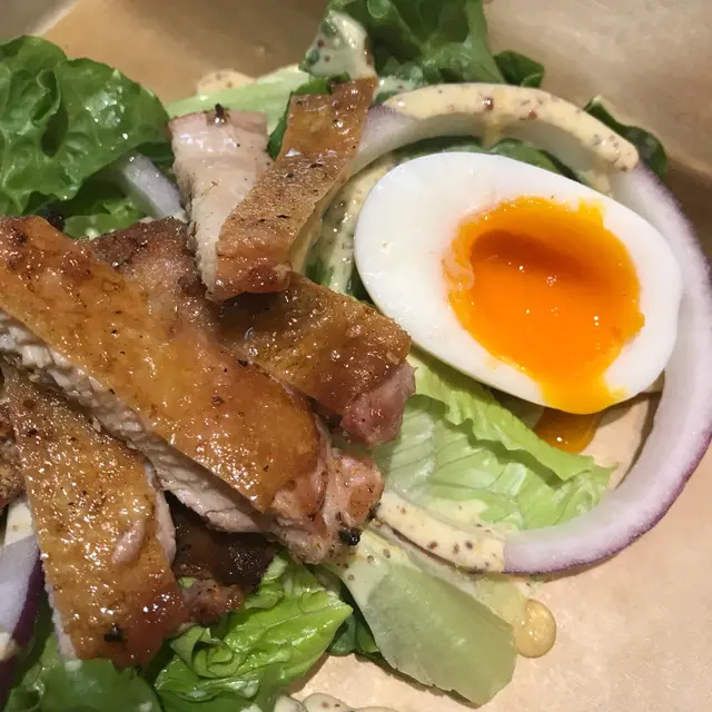 賣相一流,加埋正宗溏心蛋,齋睇都開心