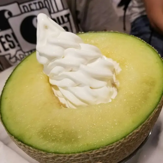 日本直送Deluxe蜜瓜芭菲