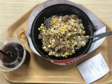 黑椒牛肉饭