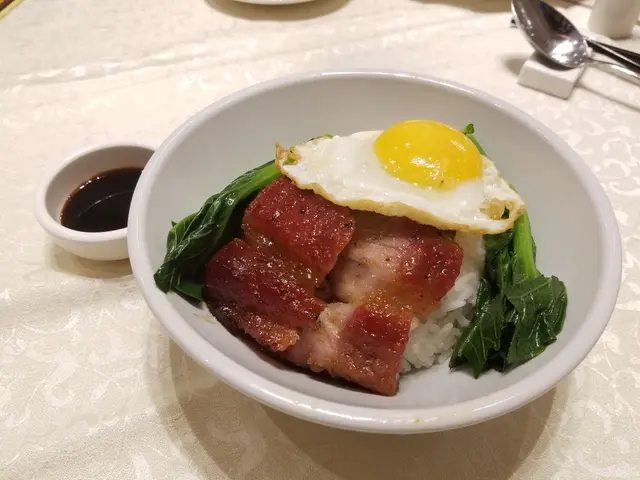 谷飼豚肉叉燒飯