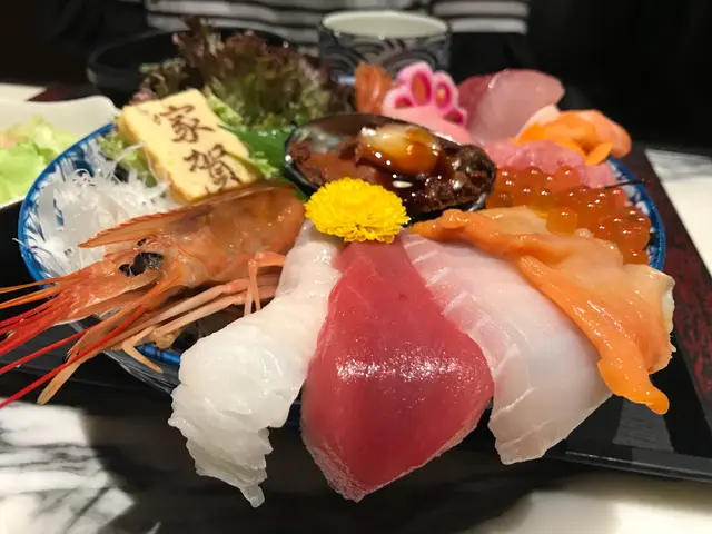特選海鮮丼