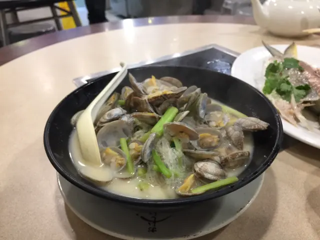 魚湯浸大蜆