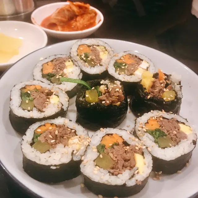 炒牛肉紫菜飯捲