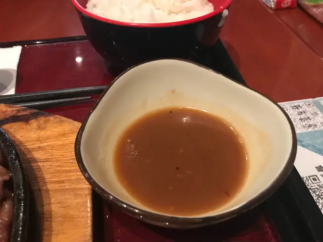 鐵板燒牛舌定食
