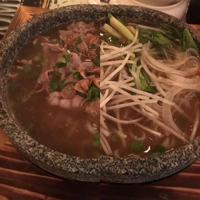 Raw  Beef  Pho