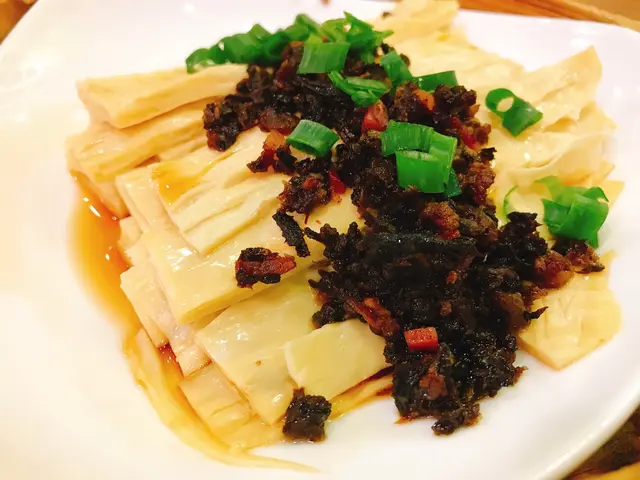 菌皇醬蒸鮮腐竹