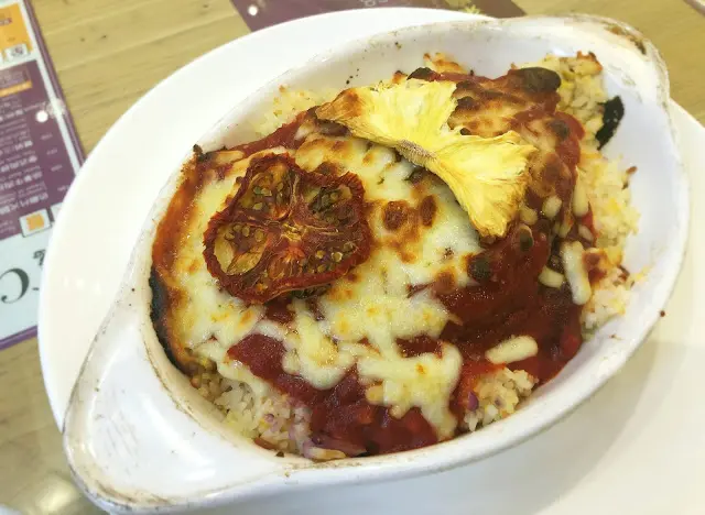 招牌茶廳焗豬扒飯