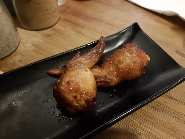 餃子雞翼