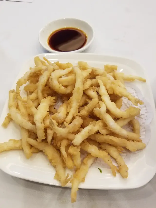 白飯魚係咪長過手指尾呢?