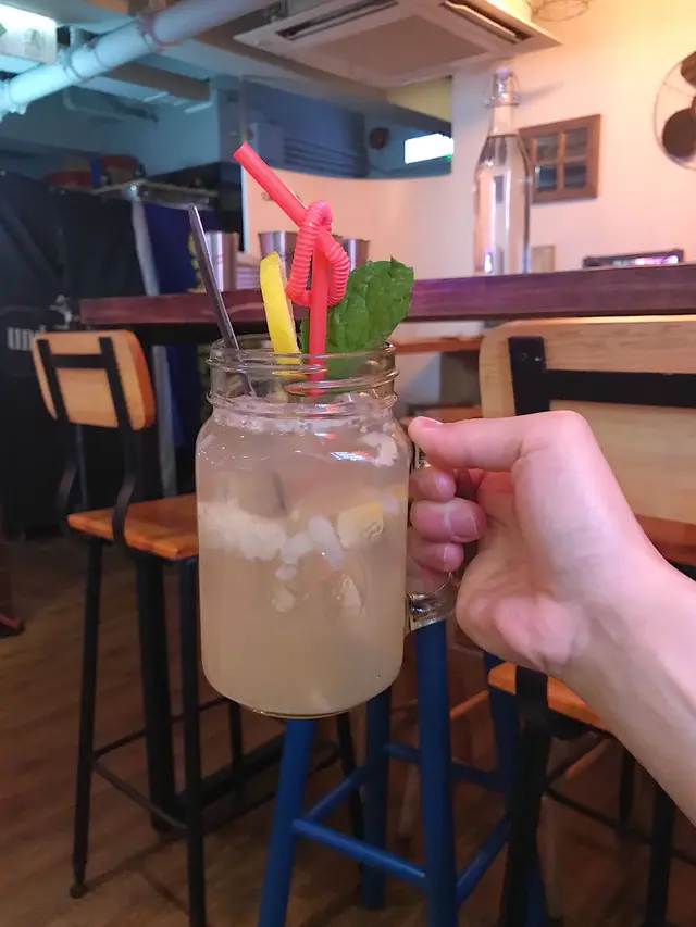 荔枝接骨木梳打