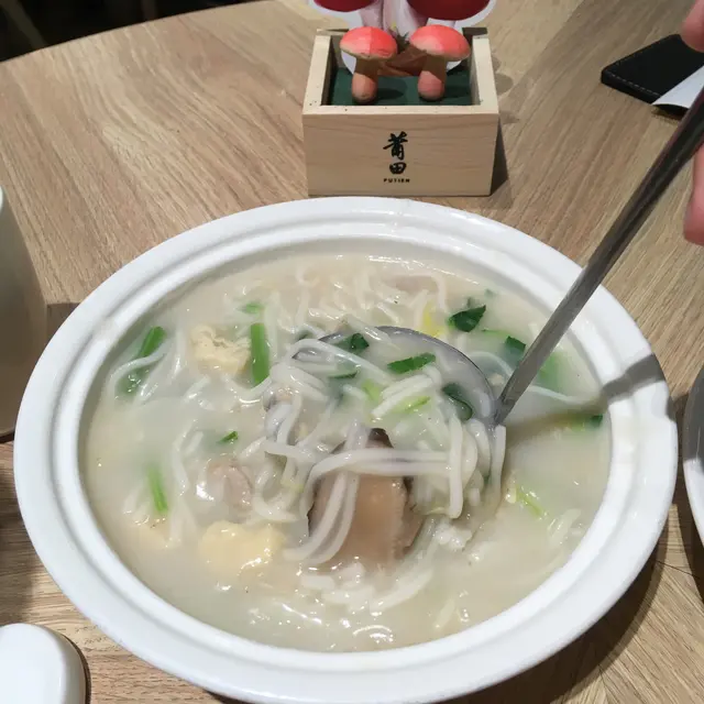 Menu bestseller,累計銷量30萬份。