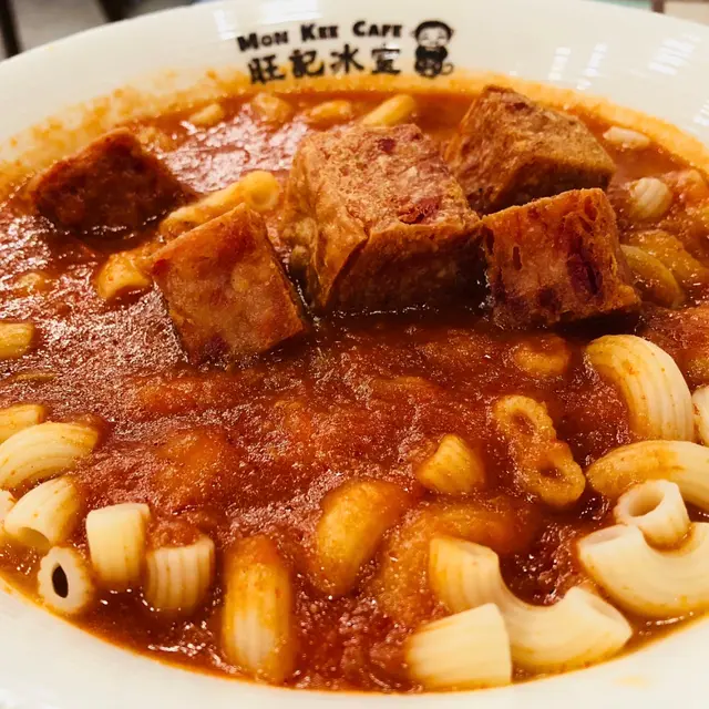 套餐連$16飲品一杯, 及鮮牛油麥包多士配4.3牛奶炒日本滑蛋