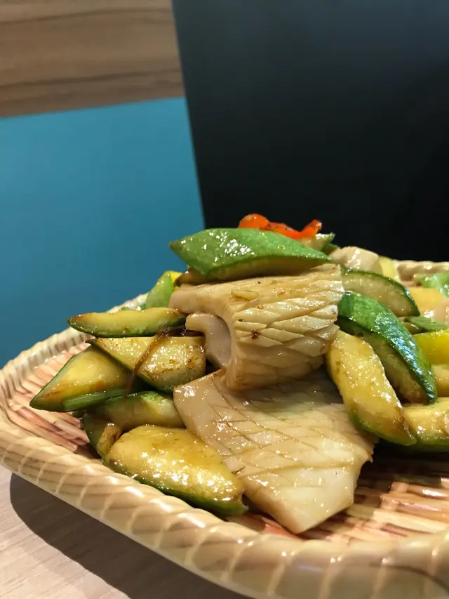 X.O碧綠素花枝片